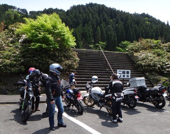 10　バイクがこんなに？.JPG