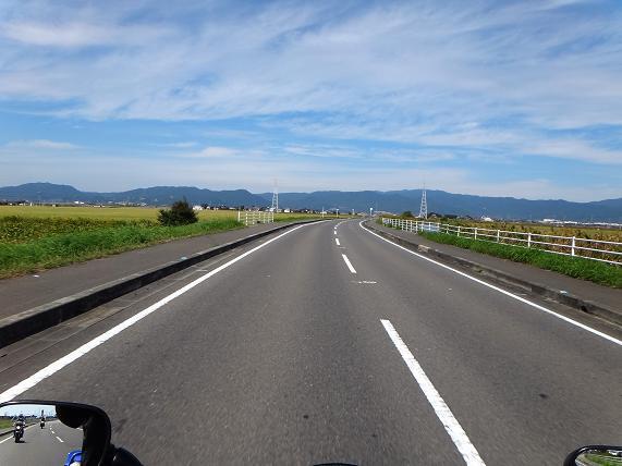 10　佐賀らしい道.JPG
