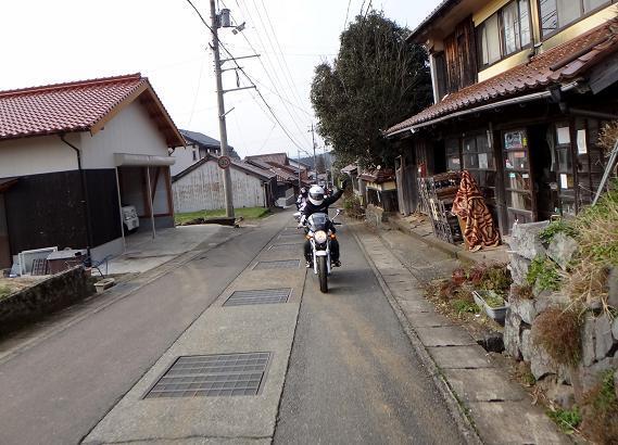 10　雰囲気の良い旧道.JPG
