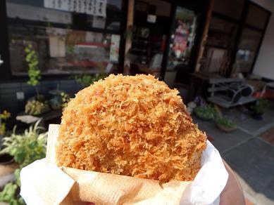 14　馬肉コロッケ.JPG