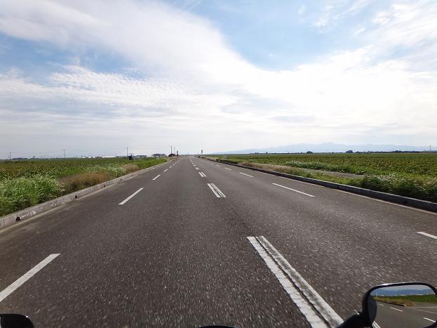 16　北海道みたいな道.JPG