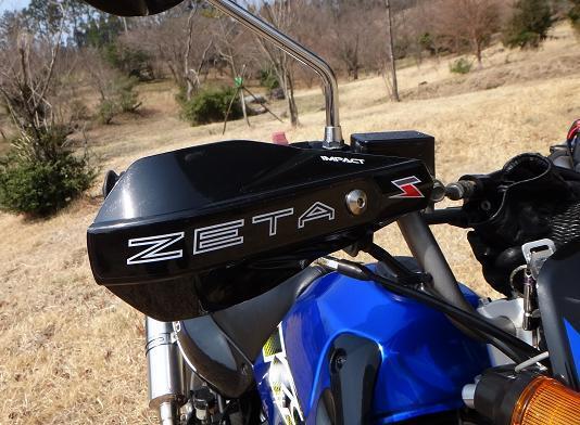 17　ゼータは飾りです.JPG