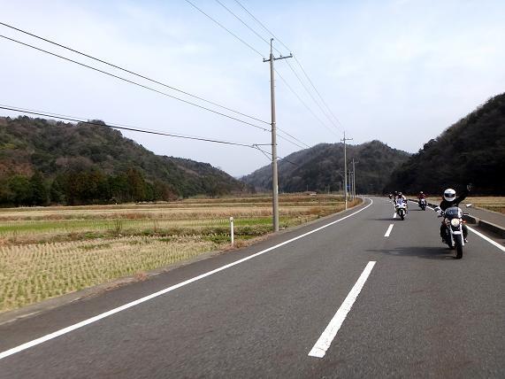 17　山道から平地へ.JPG