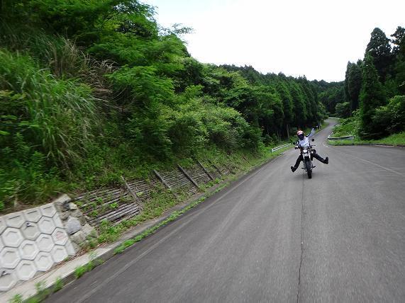 20　この林道めっちゃいいよ.JPG