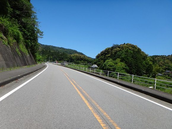 20　久しぶりの一般道.JPG