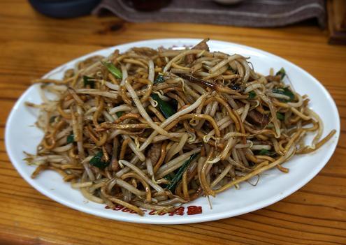 22　老舗の日田焼きそば.JPG