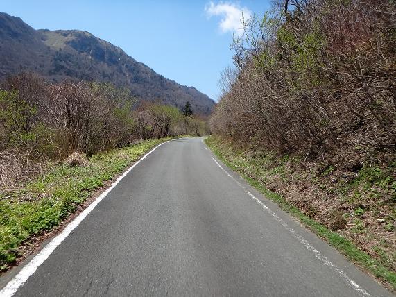 23　この辺は大きなバイクでも良さそう.JPG