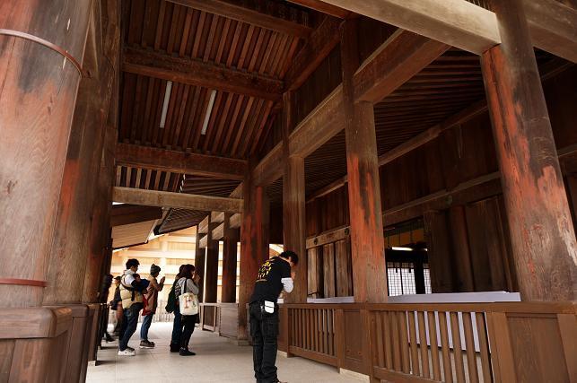 23　ヤオロズの神様へ.JPG