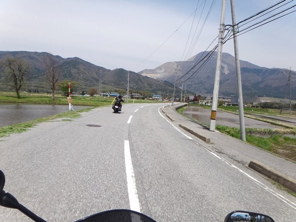 23　見える山が伊吹山.JPG