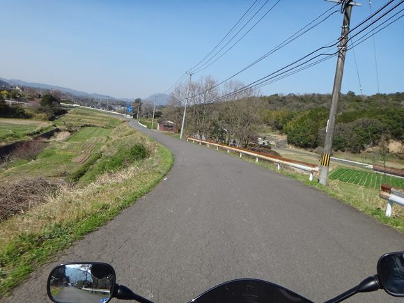 24　マイナーな三桁県道.JPG