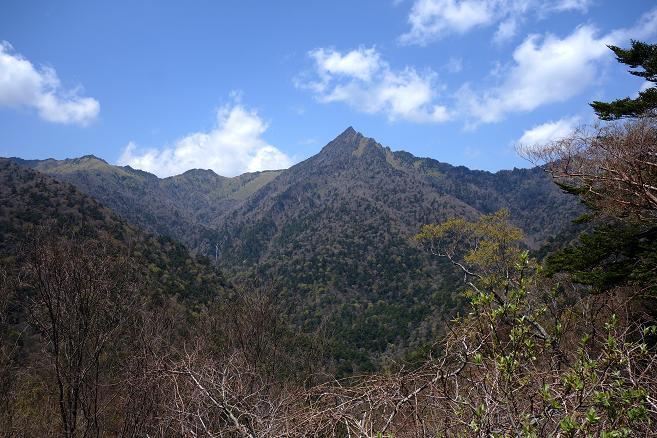 25　頂上がわかりやすい山.JPG