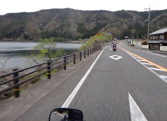 27　これが私がみた最初で最後の琵琶湖だった.JPG