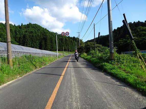 30　下りで逃げる.JPG