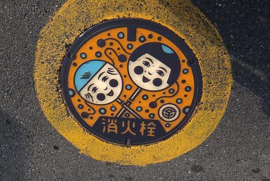 37　甘木のマンホール.JPG