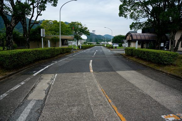 42　守衛で場前とアジトを書く.JPG