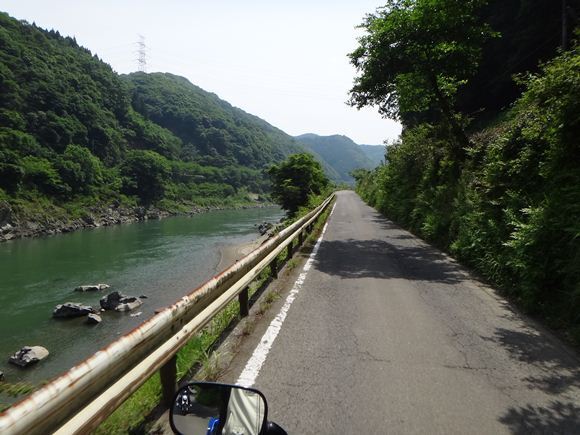 6　球磨川を見ておかないと.JPG