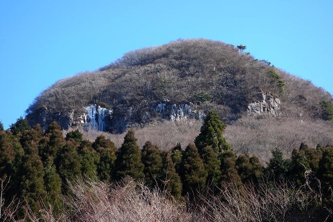 8　北壁が凍っています.JPG
