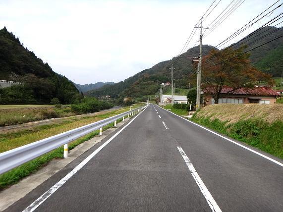 9　日本海側へ向けて走ります.JPG