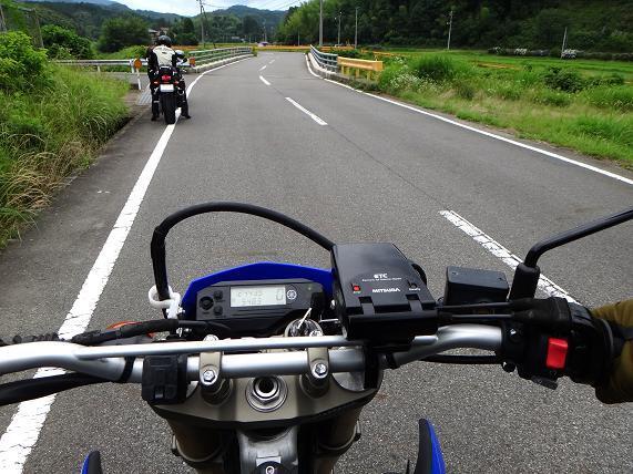 あれ？何でバイクに？.JPG