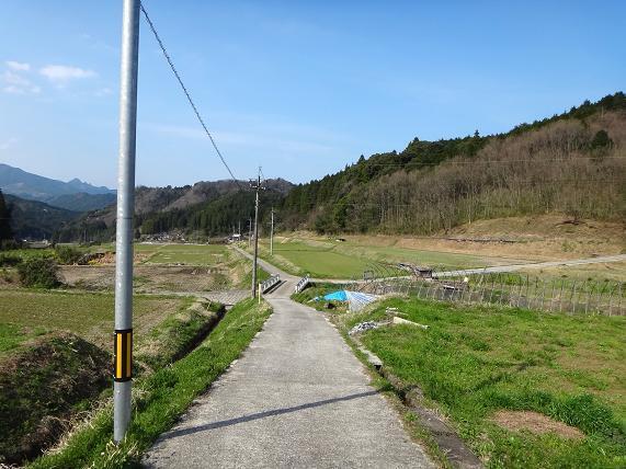 つい選んでしまう農道.JPG
